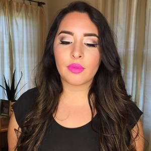 Meet your Posher, Isabel